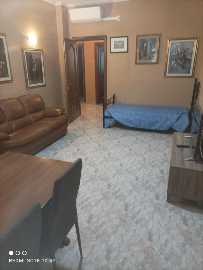 Appartamento Simba Милано Екстериор снимка